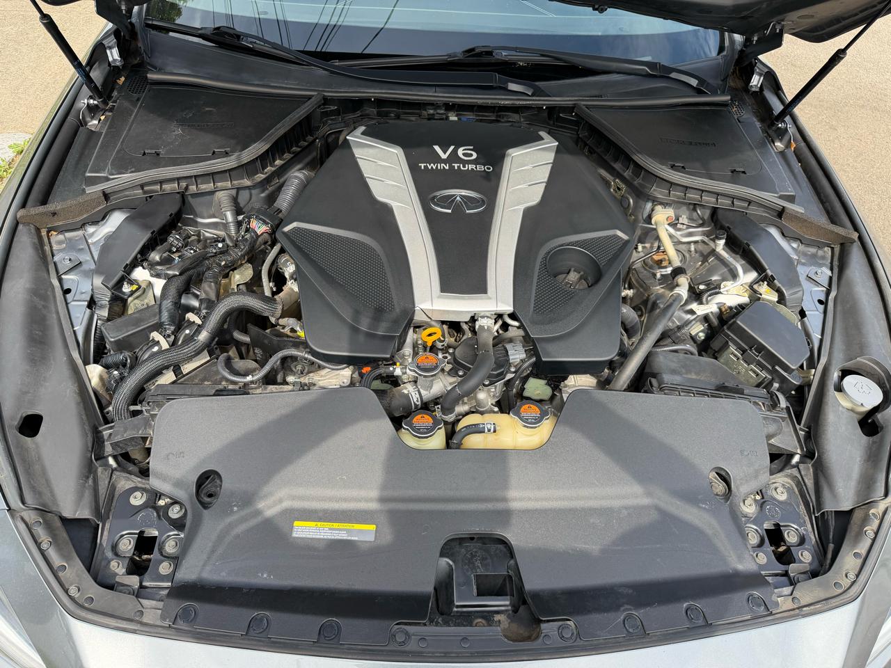 Infiniti Q50 3.0t LUXE RWD 2018