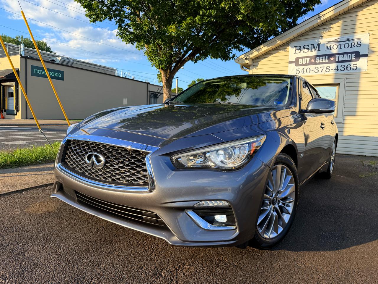 Infiniti Q50 3.0t LUXE AWD 2019