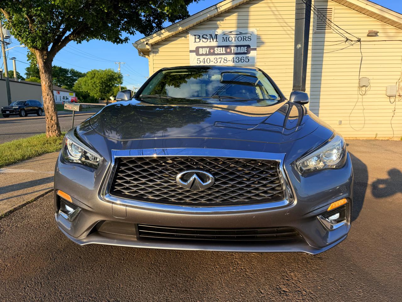 Infiniti Q50 3.0t LUXE AWD 2019