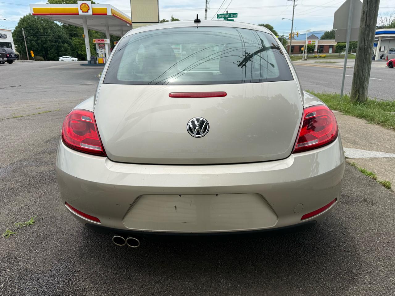 Volkswagen Beetle Coupe 2dr Man 2.5L Fender Edition PZEV 2013