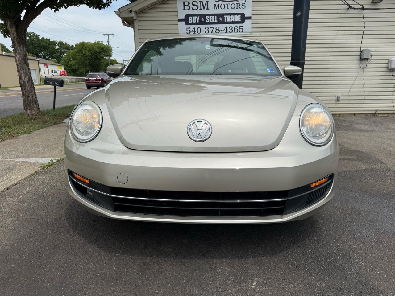 Volkswagen Beetle Coupe 2dr Man 2.5L Fender Edition PZEV 2013