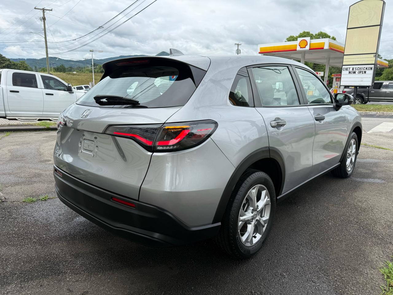 Honda HR-V AWD 4dr CVT EX 2024