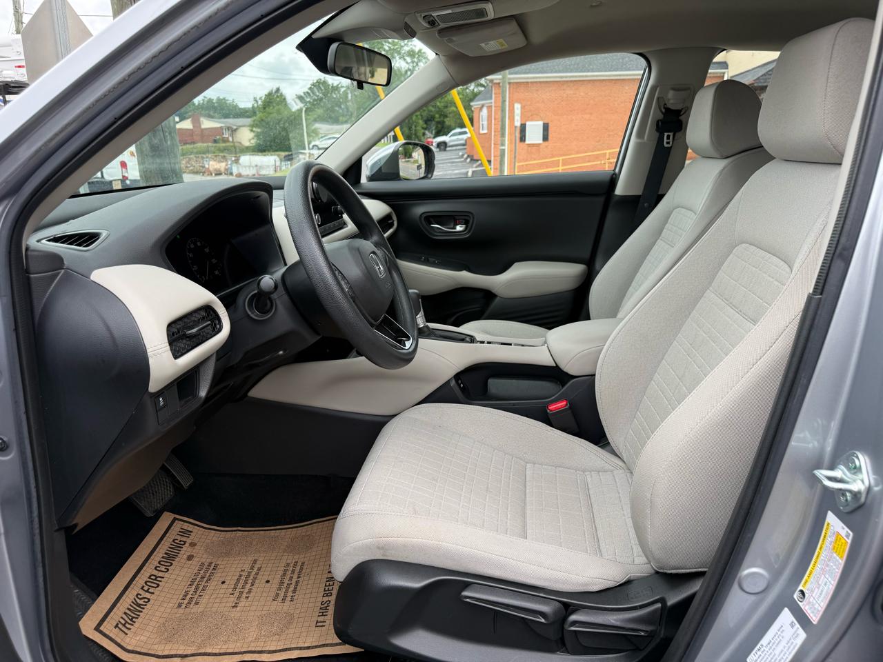 Honda HR-V AWD 4dr CVT EX 2024