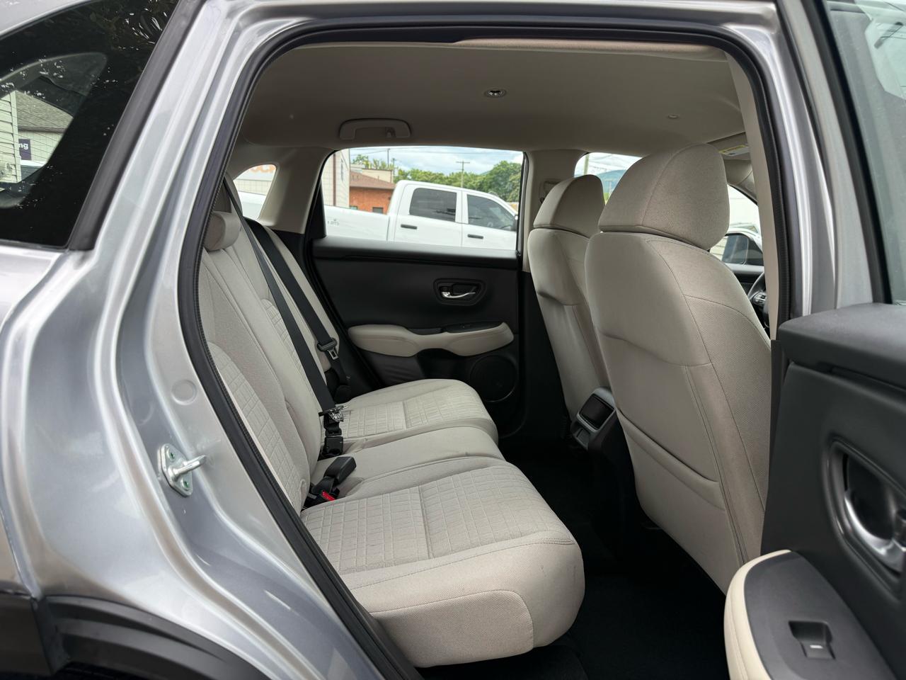 Honda HR-V AWD 4dr CVT EX 2024