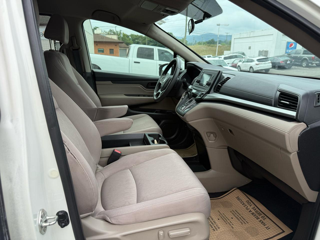 Honda Odyssey LX 2019