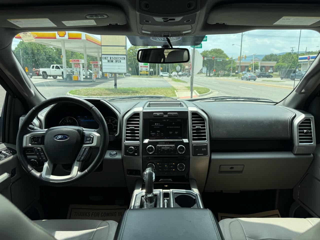 Ford F-150 SuperCrew Crew Cab 139" Lariat 2015