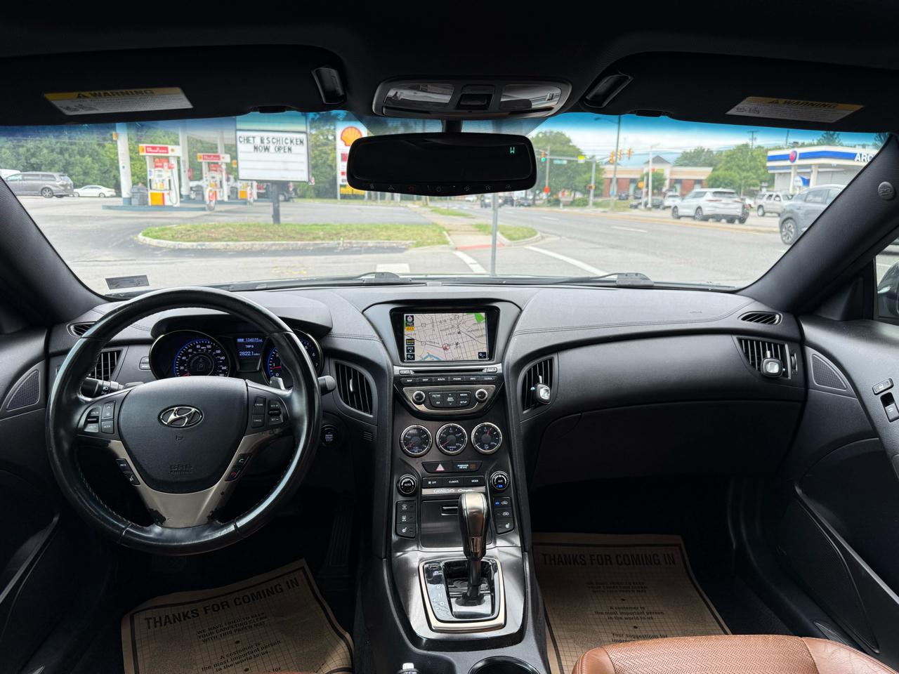 Hyundai Genesis Coupe 2dr 3.8L Auto Track 2013