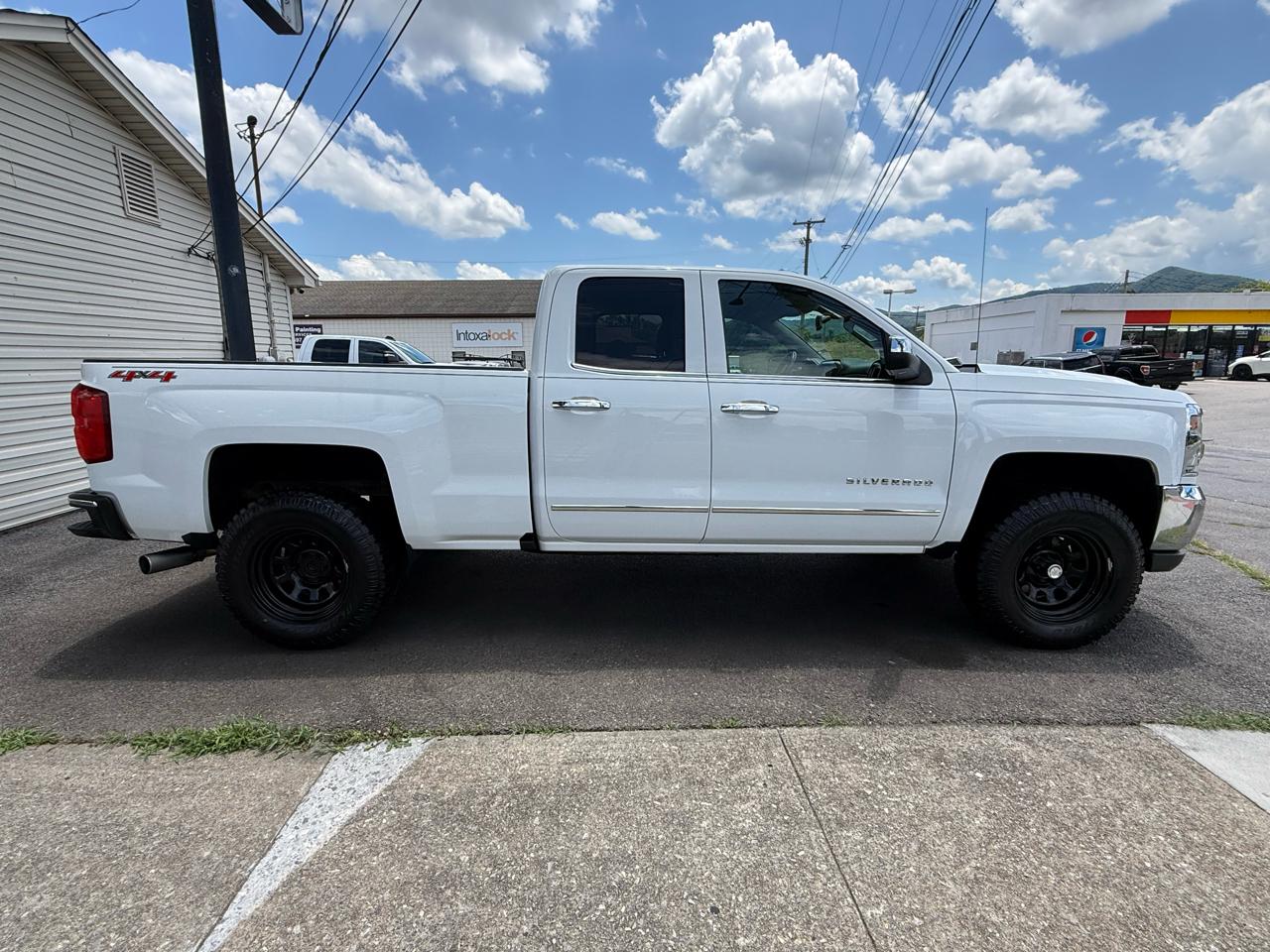 Chevrolet Silverado 1500 LTZ Double Cab 4WD 2017