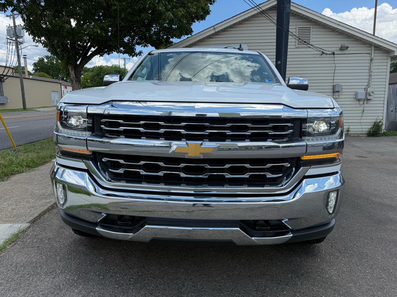 Chevrolet Silverado 1500 LTZ Double Cab 4WD 2017