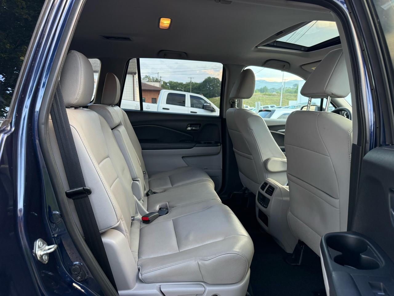 Honda Pilot AWD 4dr EX-L 2017