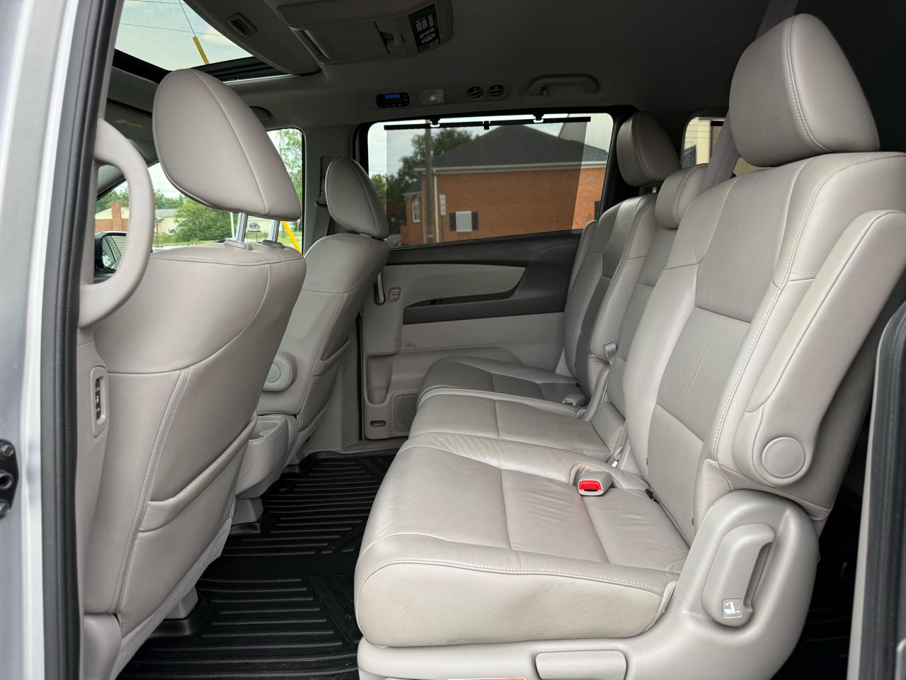 Honda Odyssey 5dr Touring 2012