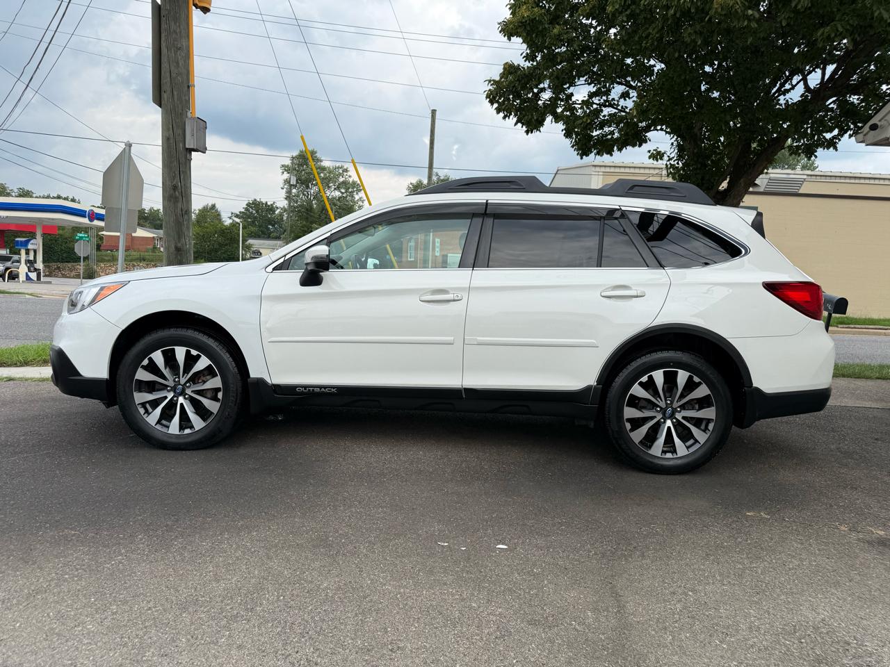 Subaru Outback 2.5i Limited 2015
