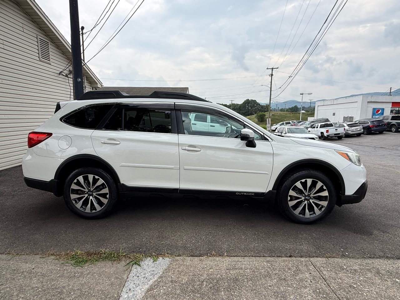 Subaru Outback 2.5i Limited 2015