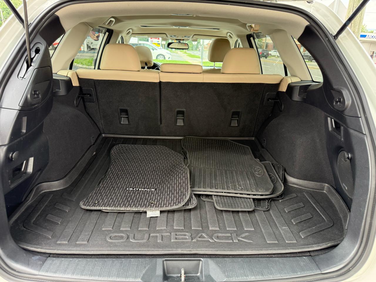 Subaru Outback 2.5i Limited 2015
