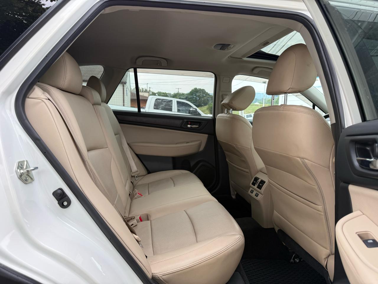 Subaru Outback 2.5i Limited 2015