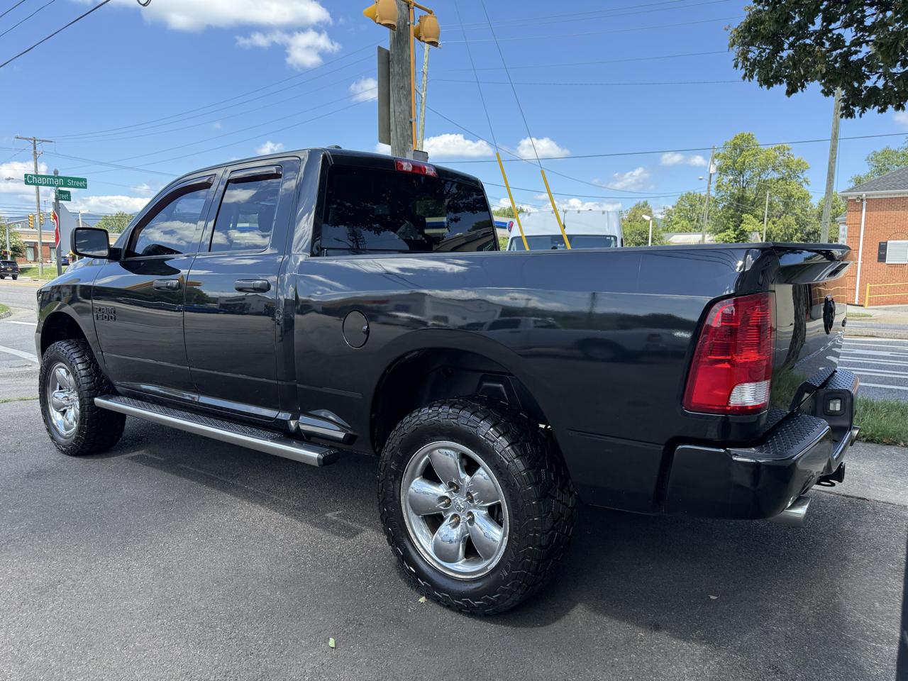 Dodge RAM 150  2015