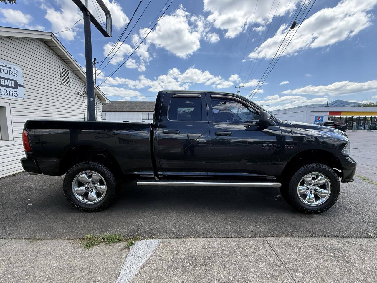 Dodge RAM 150  2015