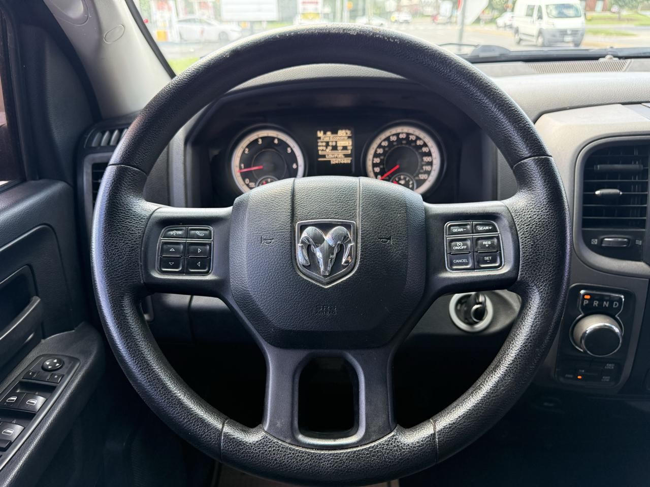 Dodge RAM 150  2015