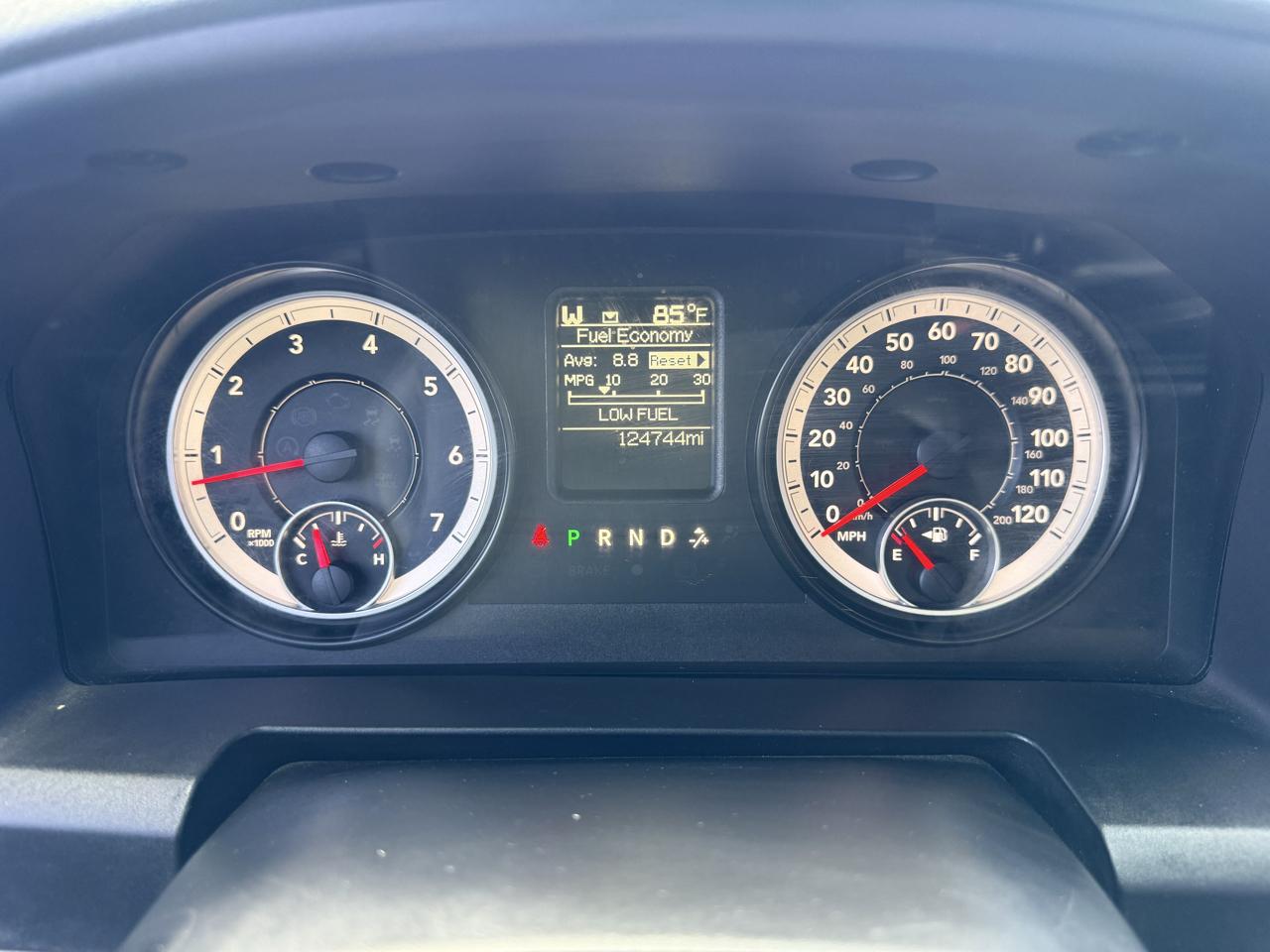 Dodge RAM 150  2015