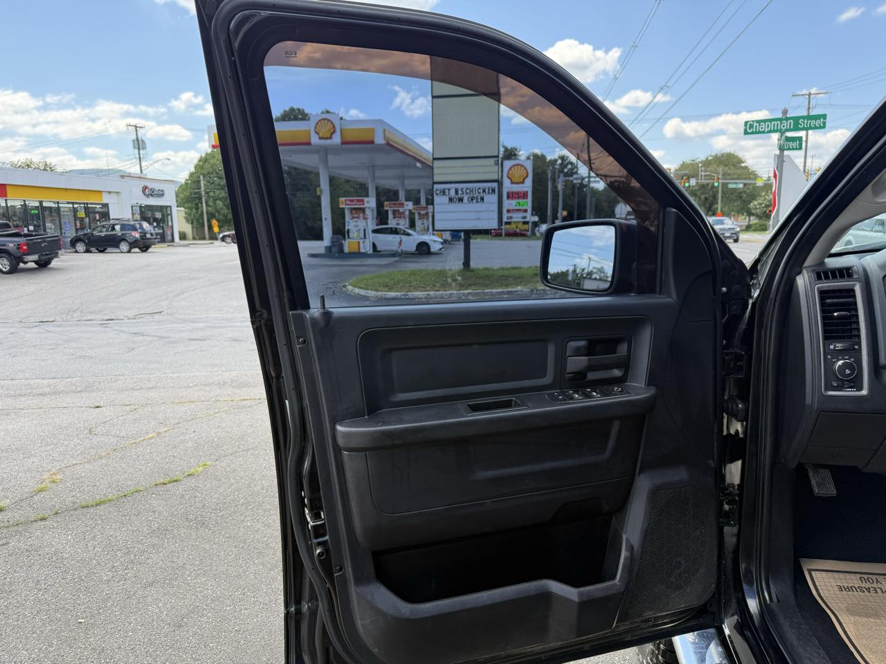 Dodge RAM 150  2015