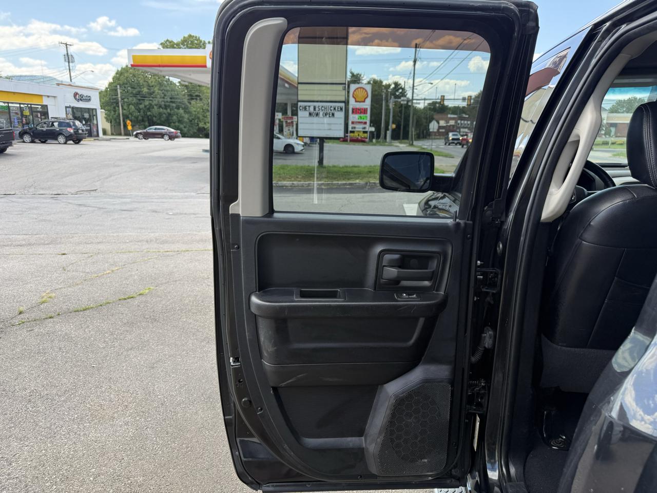 Dodge RAM 150  2015