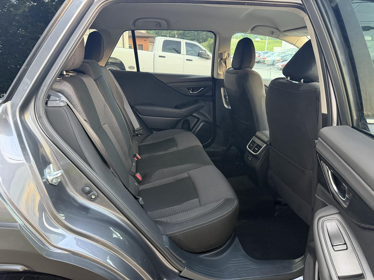 Subaru Outback 2.5i Premium 2025