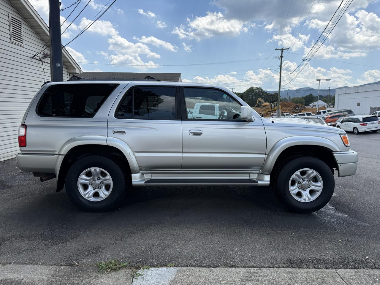 Toyota 4Runner 4dr Auto 4WD SR5 3.4L 2001