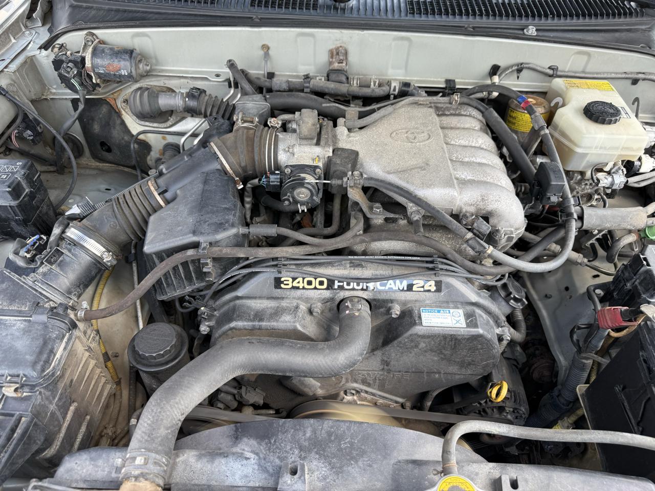 Toyota 4Runner 4dr Auto 4WD SR5 3.4L 2001