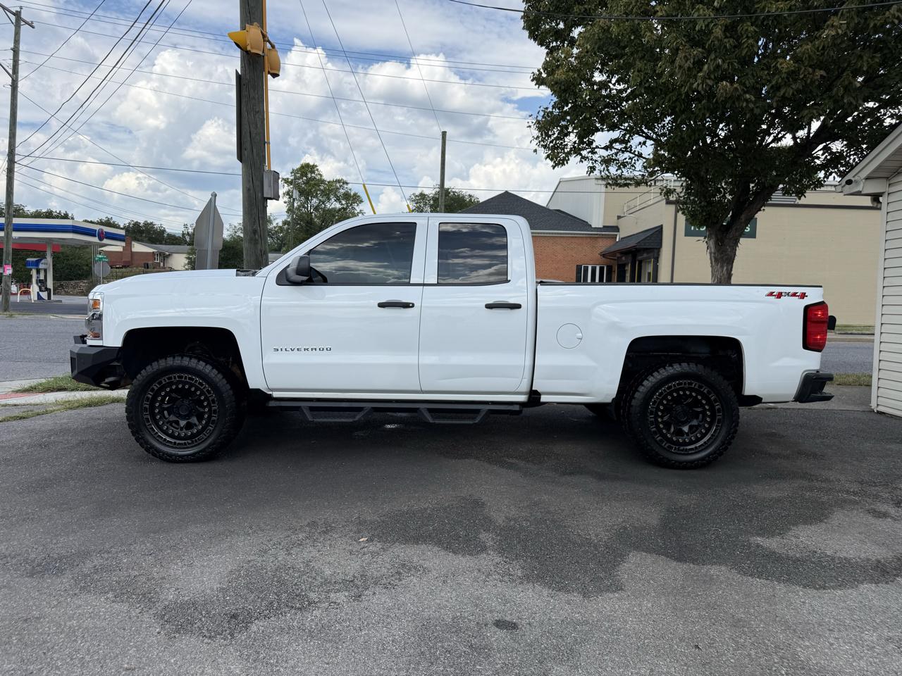 Chevrolet Silverado 1500 4WD Double Cab 143.5" Work Truck 2018