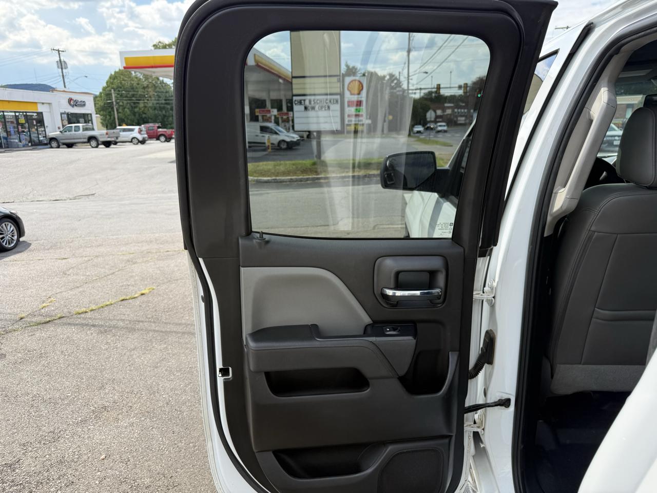 Chevrolet Silverado 1500 4WD Double Cab 143.5" Work Truck 2018