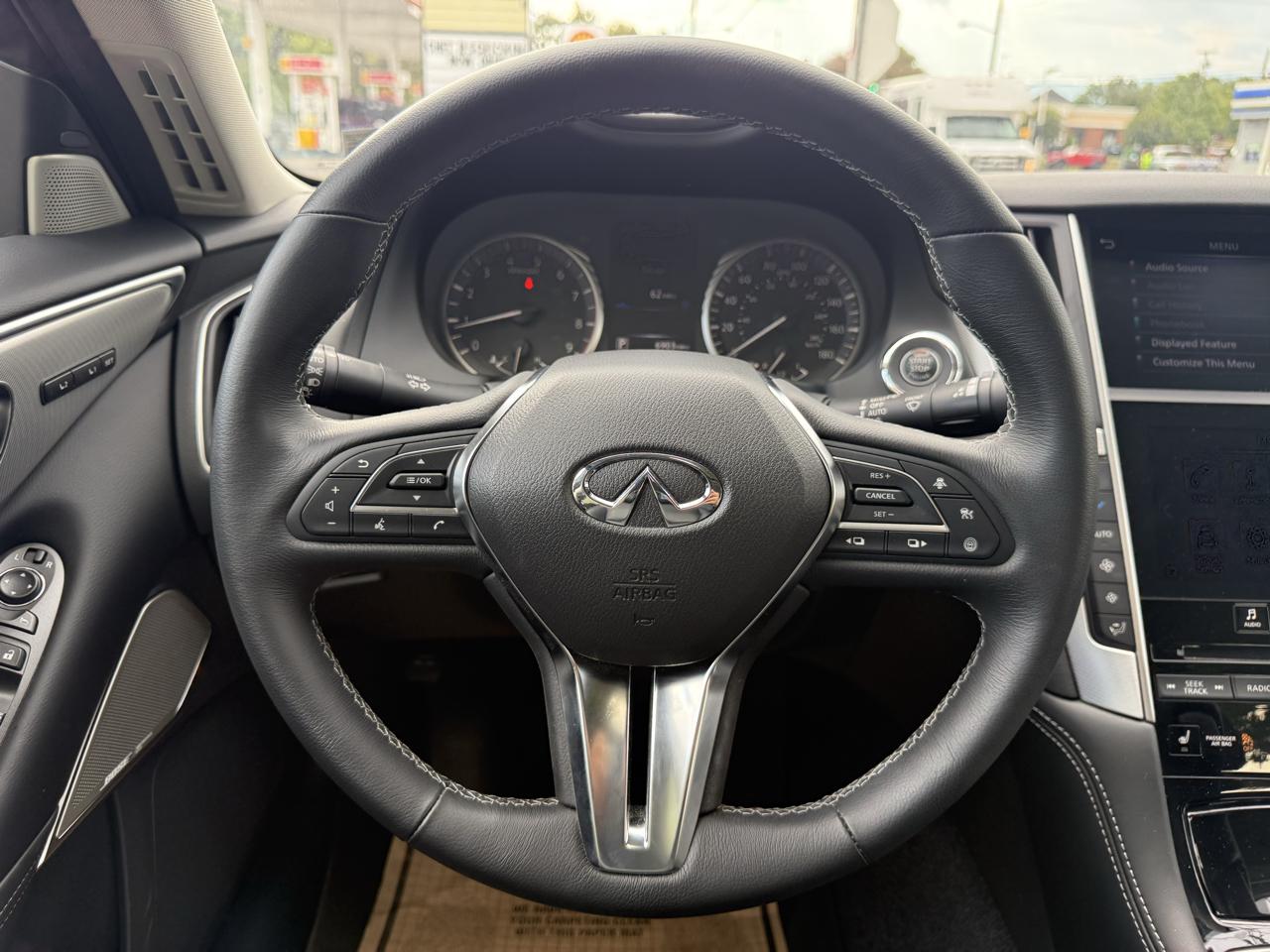 Infiniti Q50 3.0t LUXE 2024