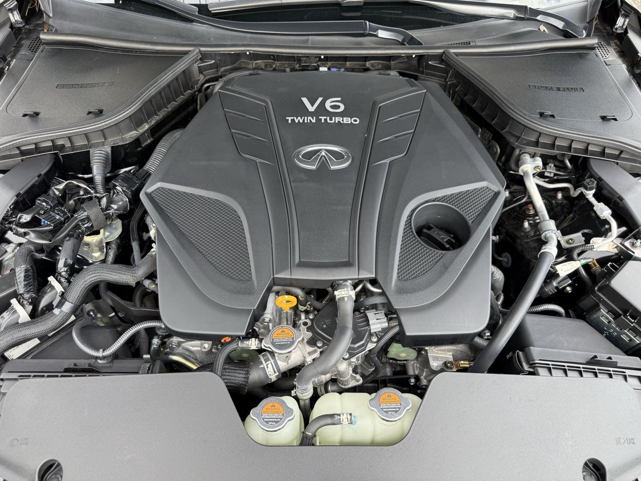 Infiniti Q50 3.0t LUXE 2024