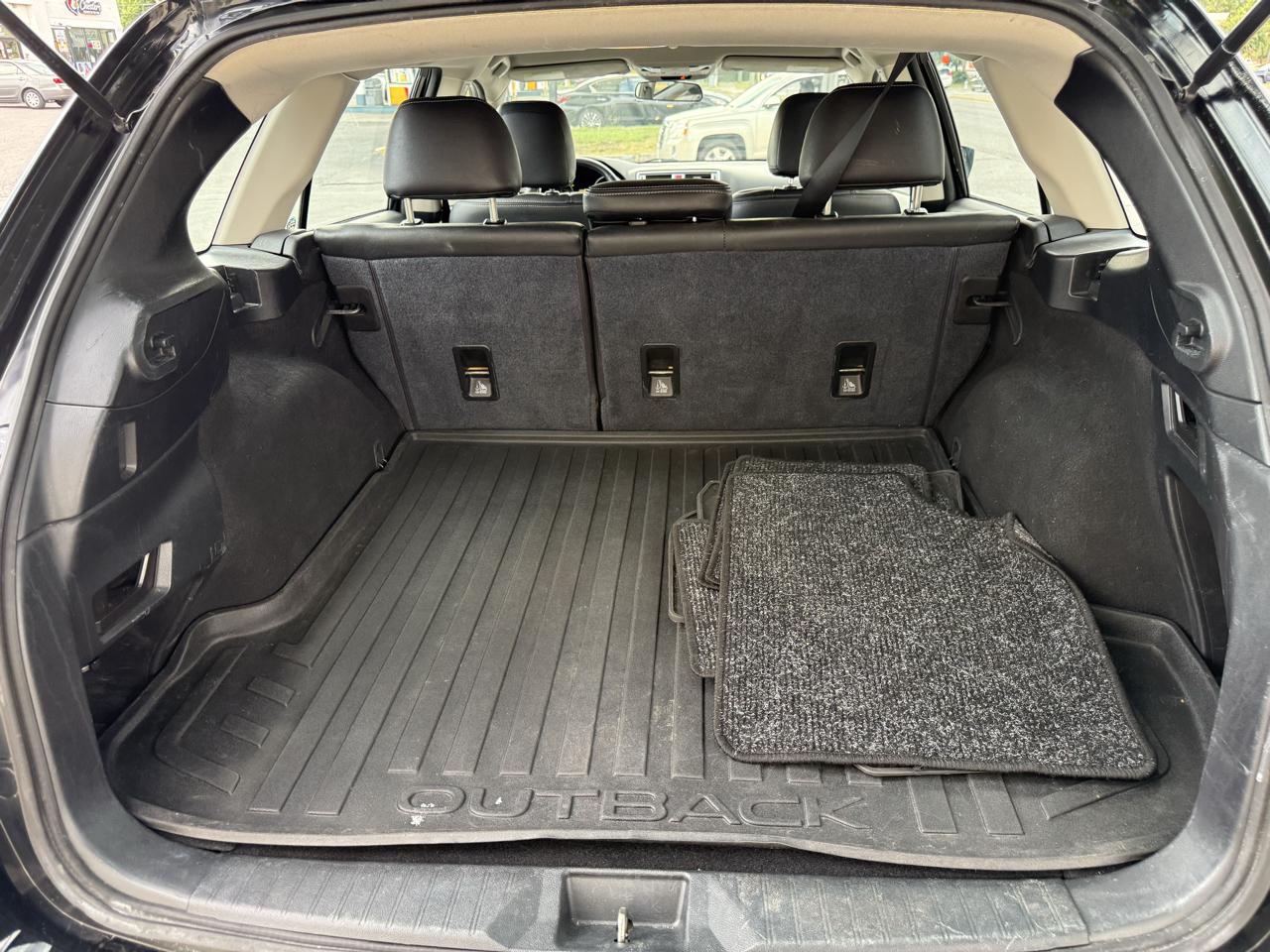 Subaru Outback 2.5i Basic Wagon 2017