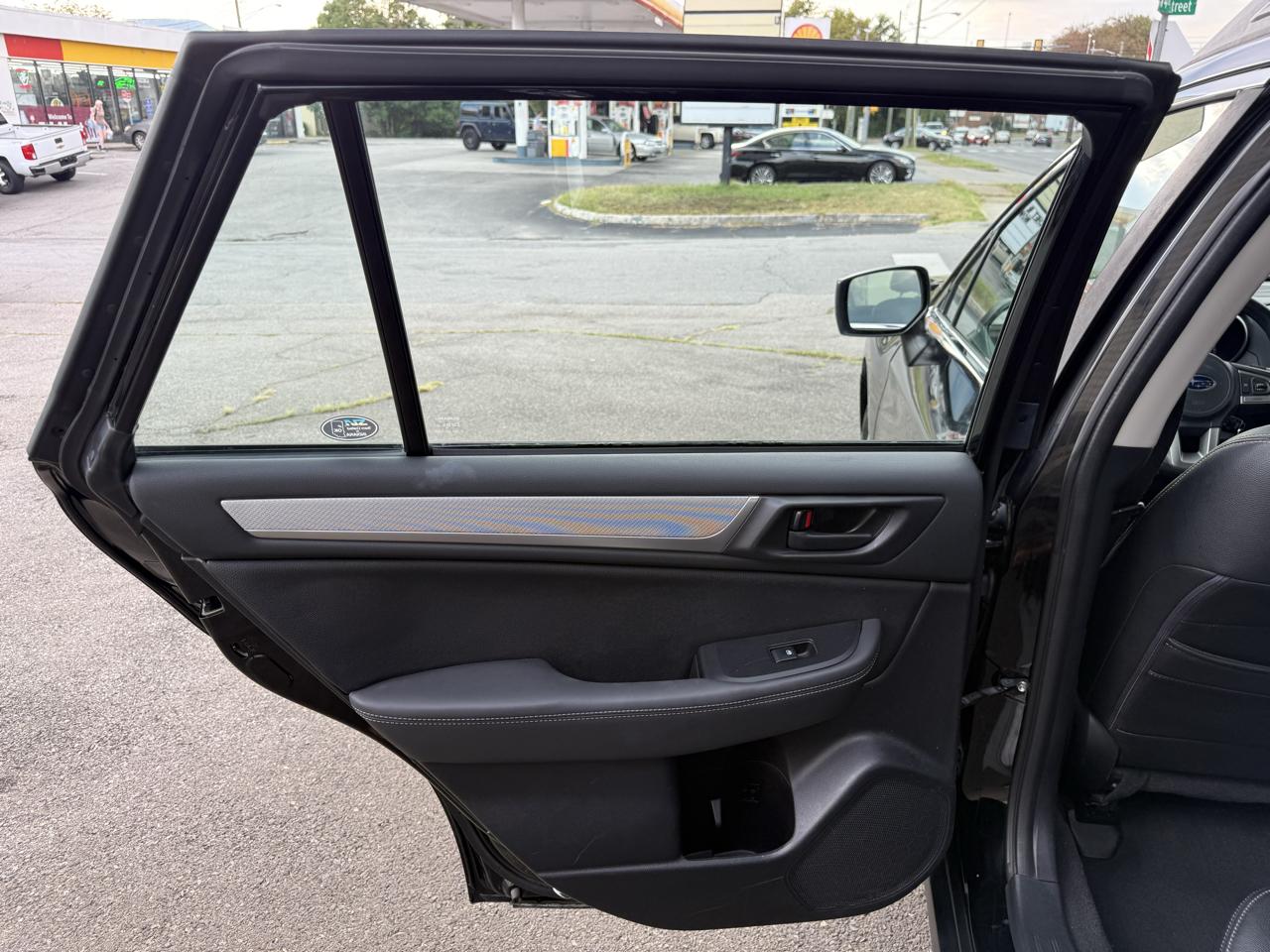 Subaru Outback 2.5i Basic Wagon 2017