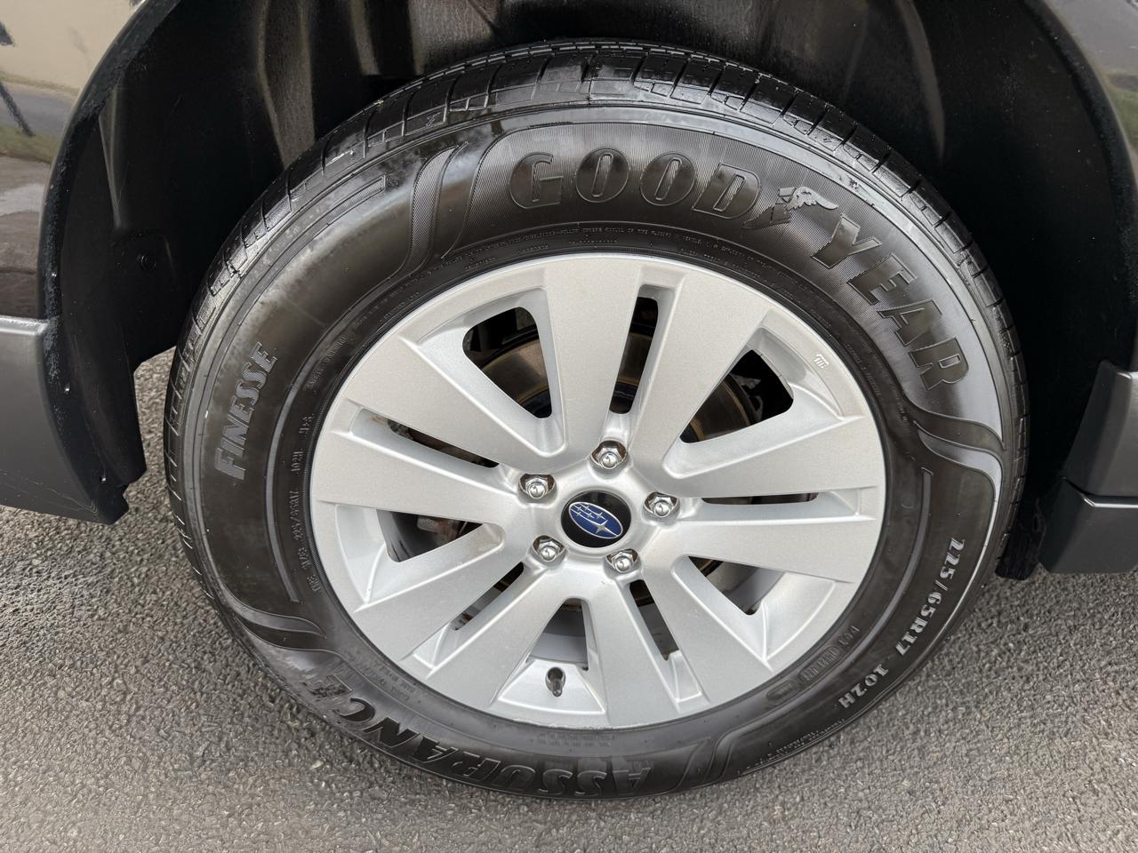 Subaru Outback 2.5i Basic Wagon 2017
