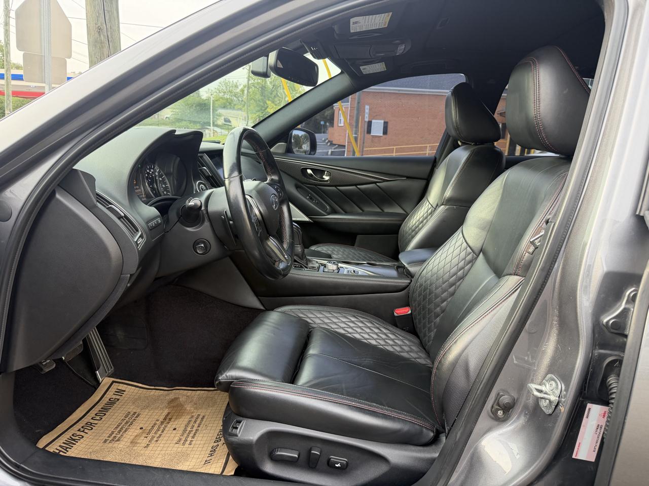 Infiniti Q50 RED SPORT 400 RWD 2021