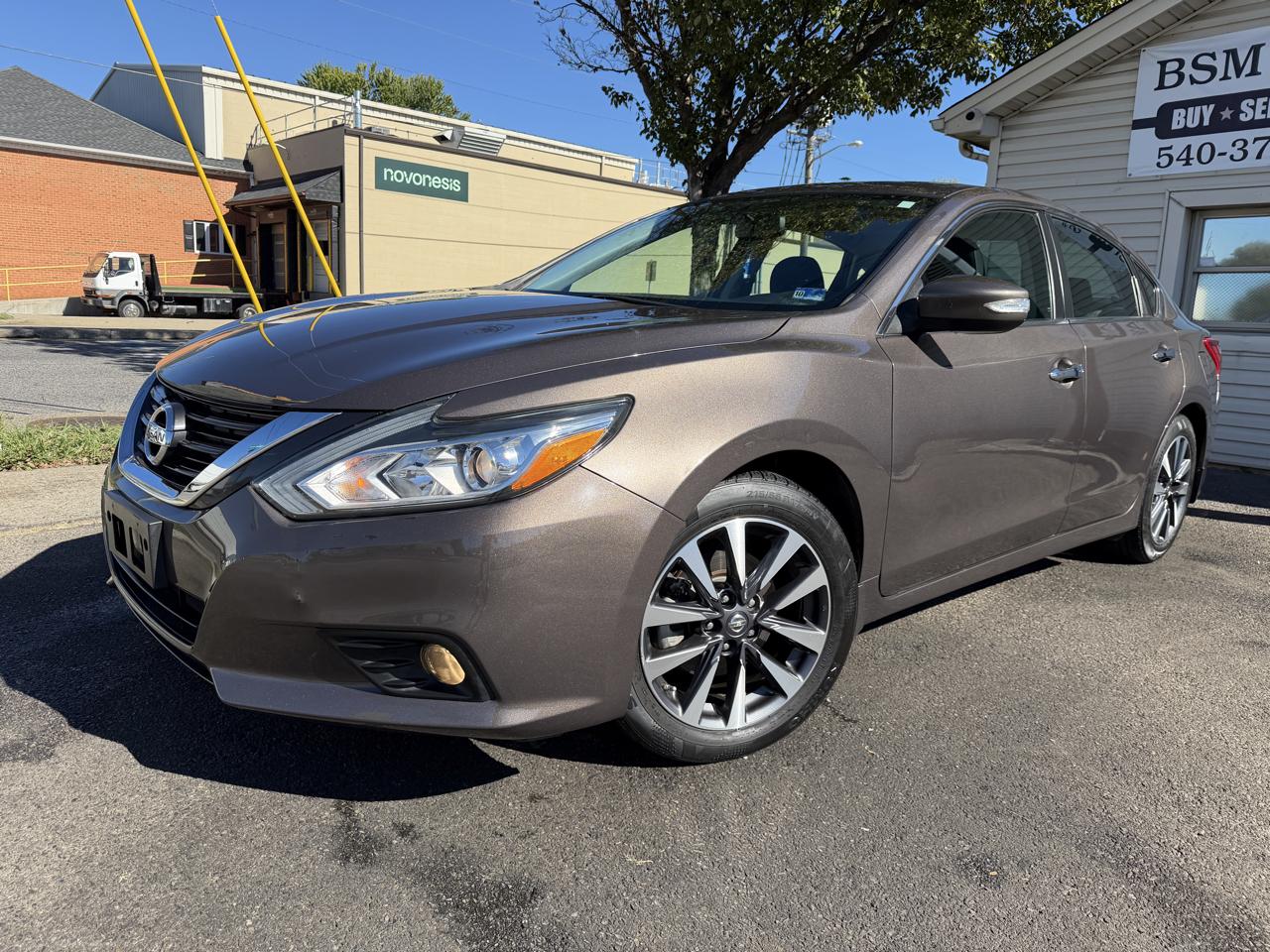 Nissan Altima SV FWD 2016