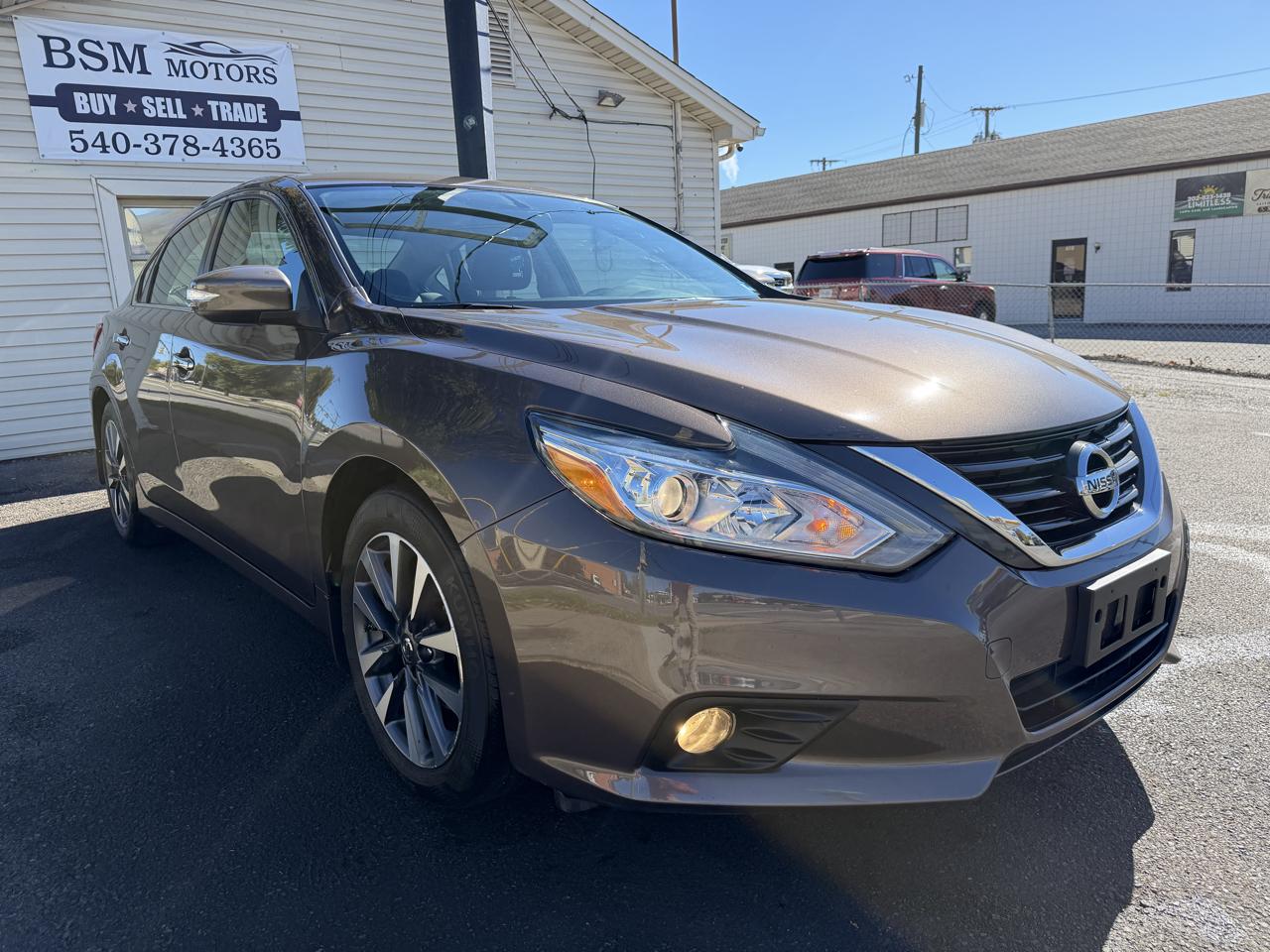 Nissan Altima SV FWD 2016