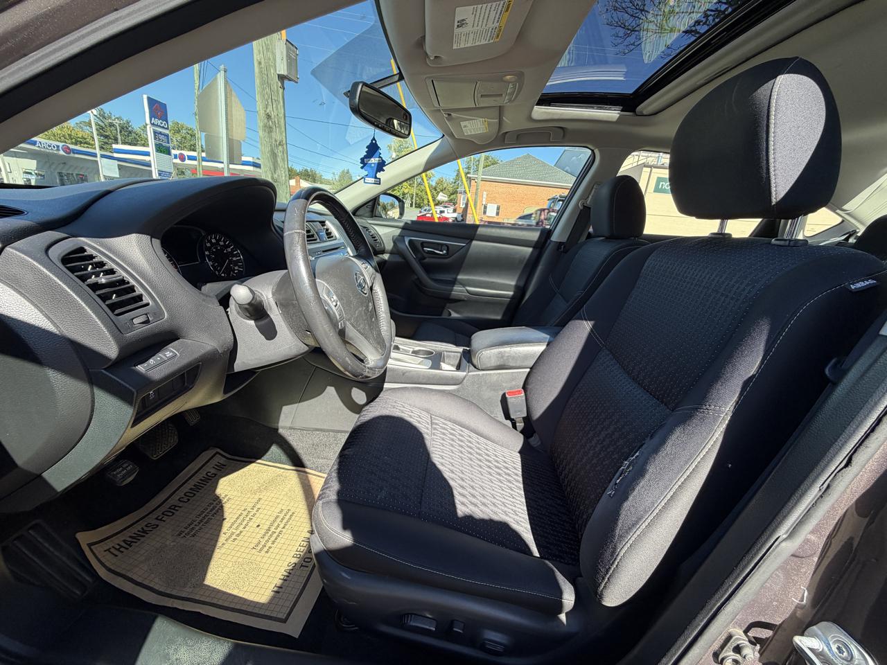Nissan Altima SV FWD 2016
