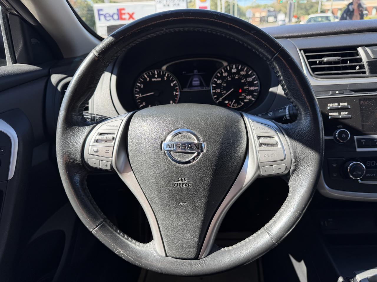 Nissan Altima SV FWD 2016