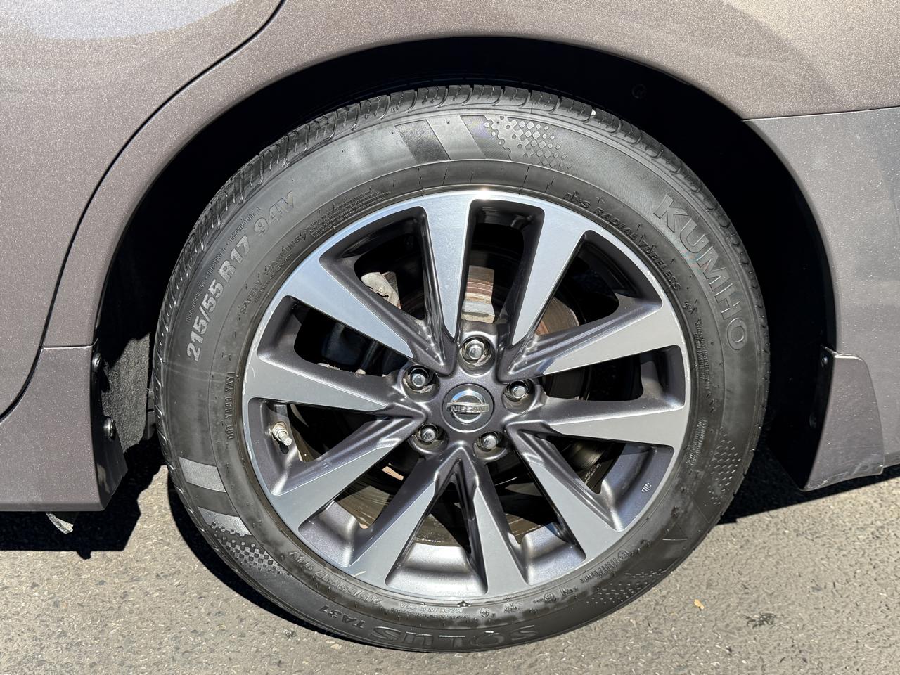 Nissan Altima SV FWD 2016