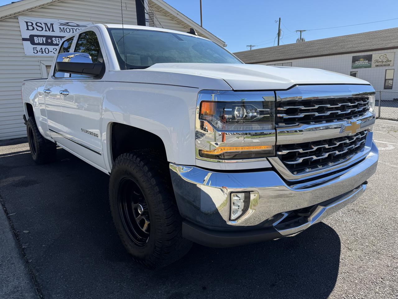 Chevrolet Silverado 1500 LTZ Double Cab Short Box 4WD 2017