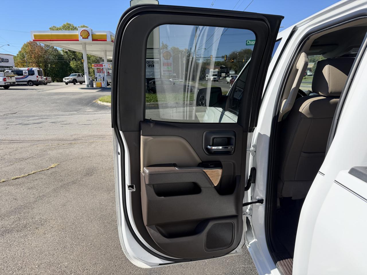 Chevrolet Silverado 1500 LTZ Double Cab Short Box 4WD 2017