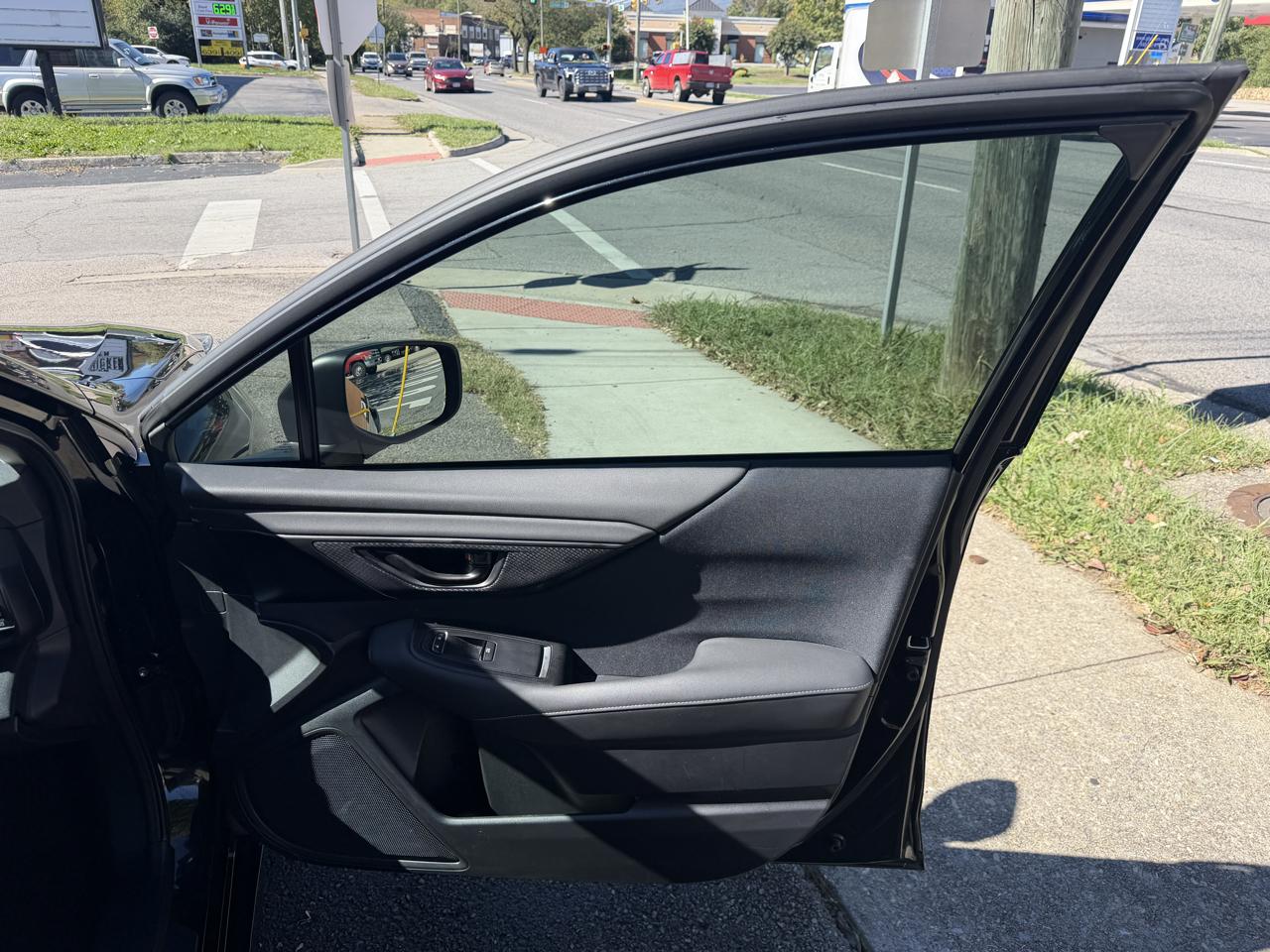 Subaru Legacy 2.5i 2025
