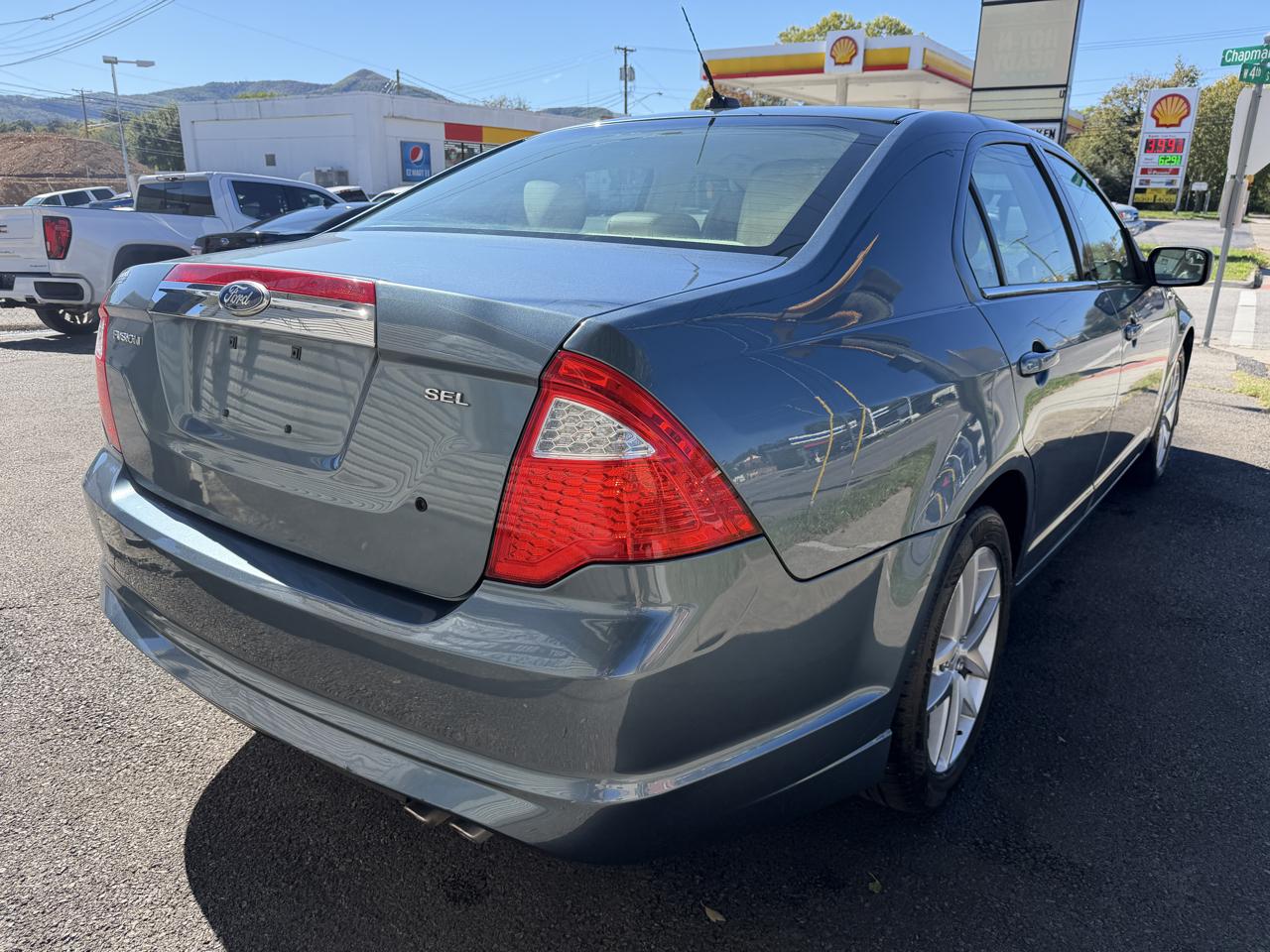 Ford Fusion I4 SEL 2011