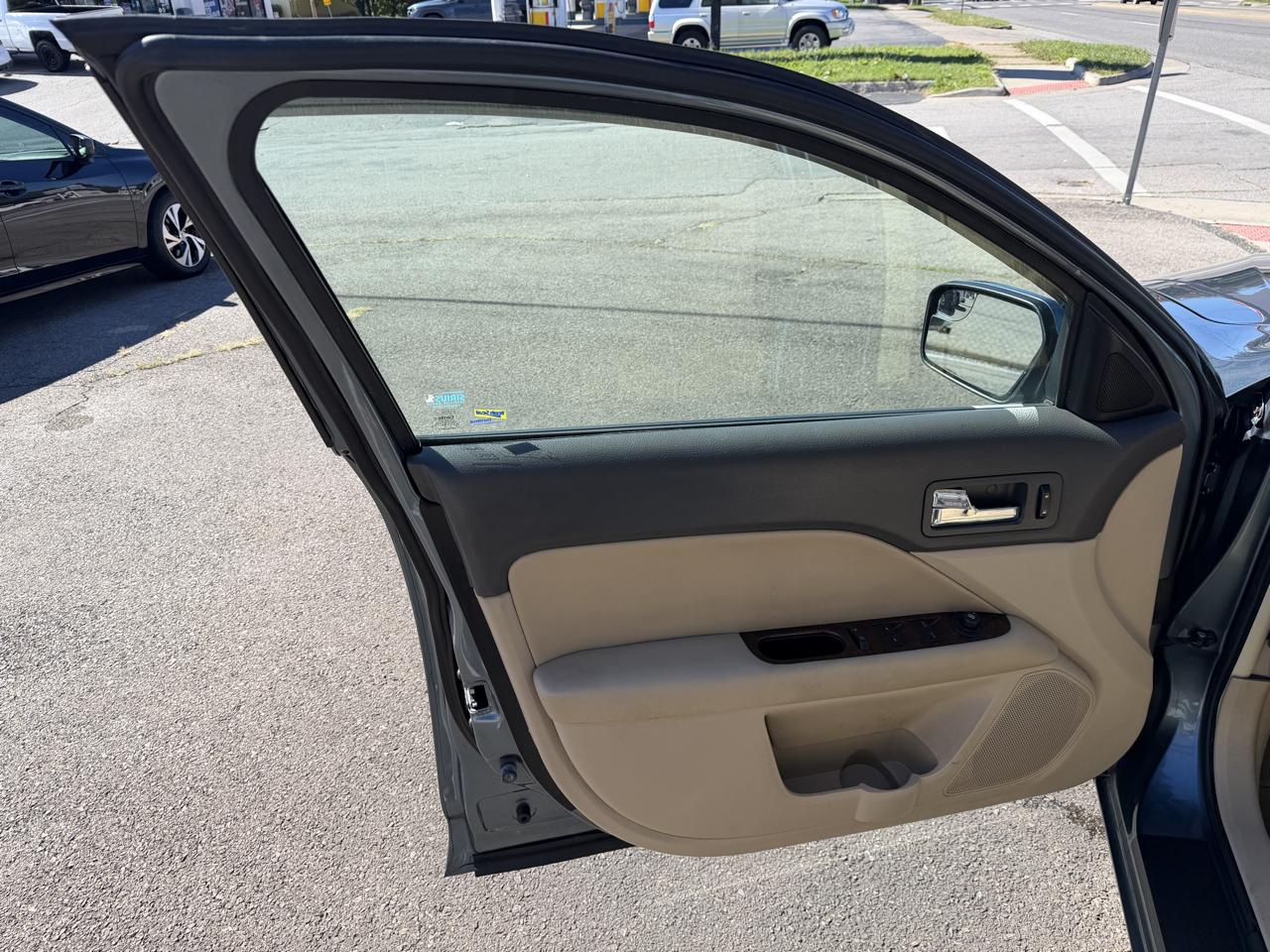 Ford Fusion I4 SEL 2011
