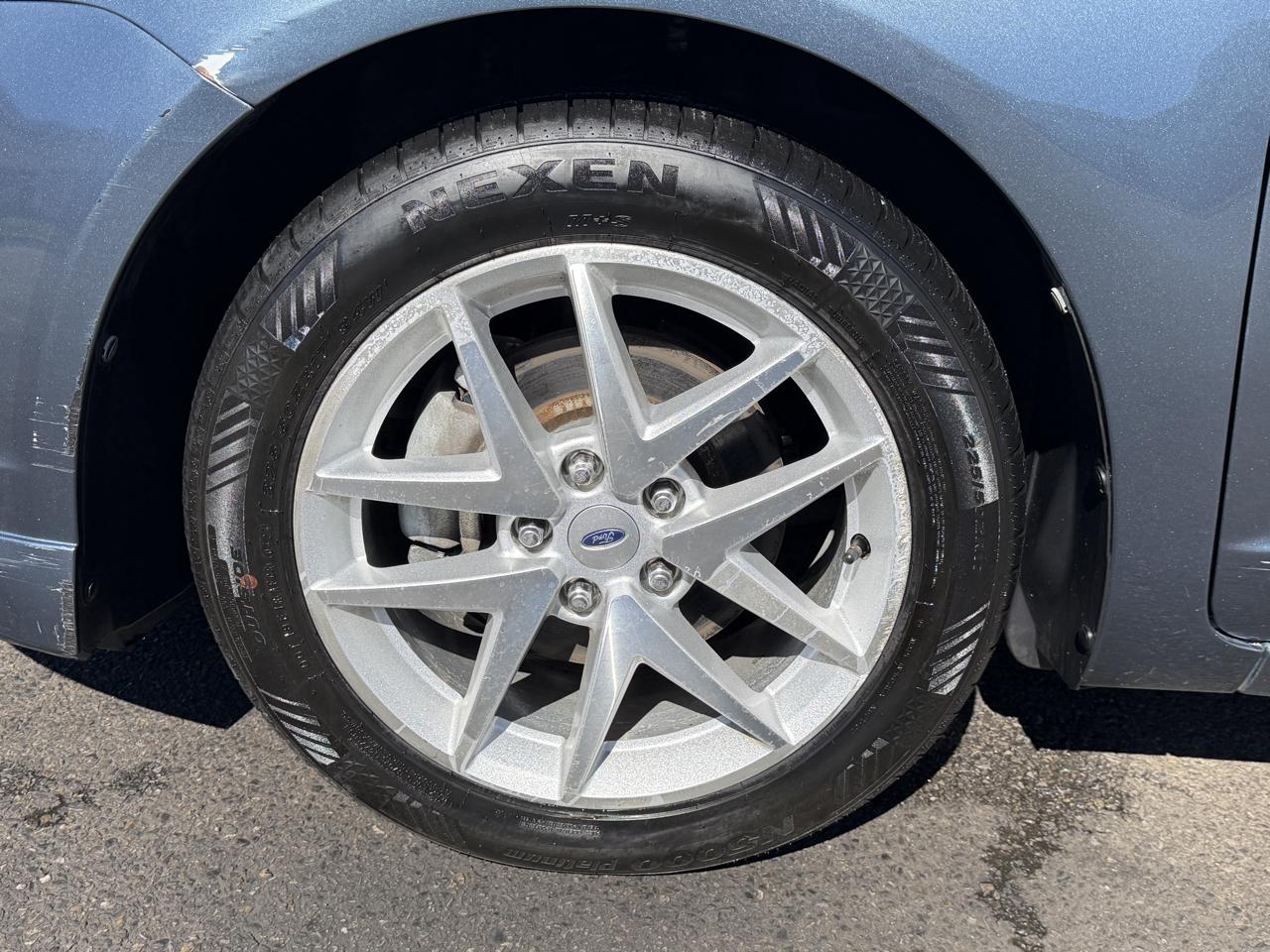 Ford Fusion I4 SEL 2011
