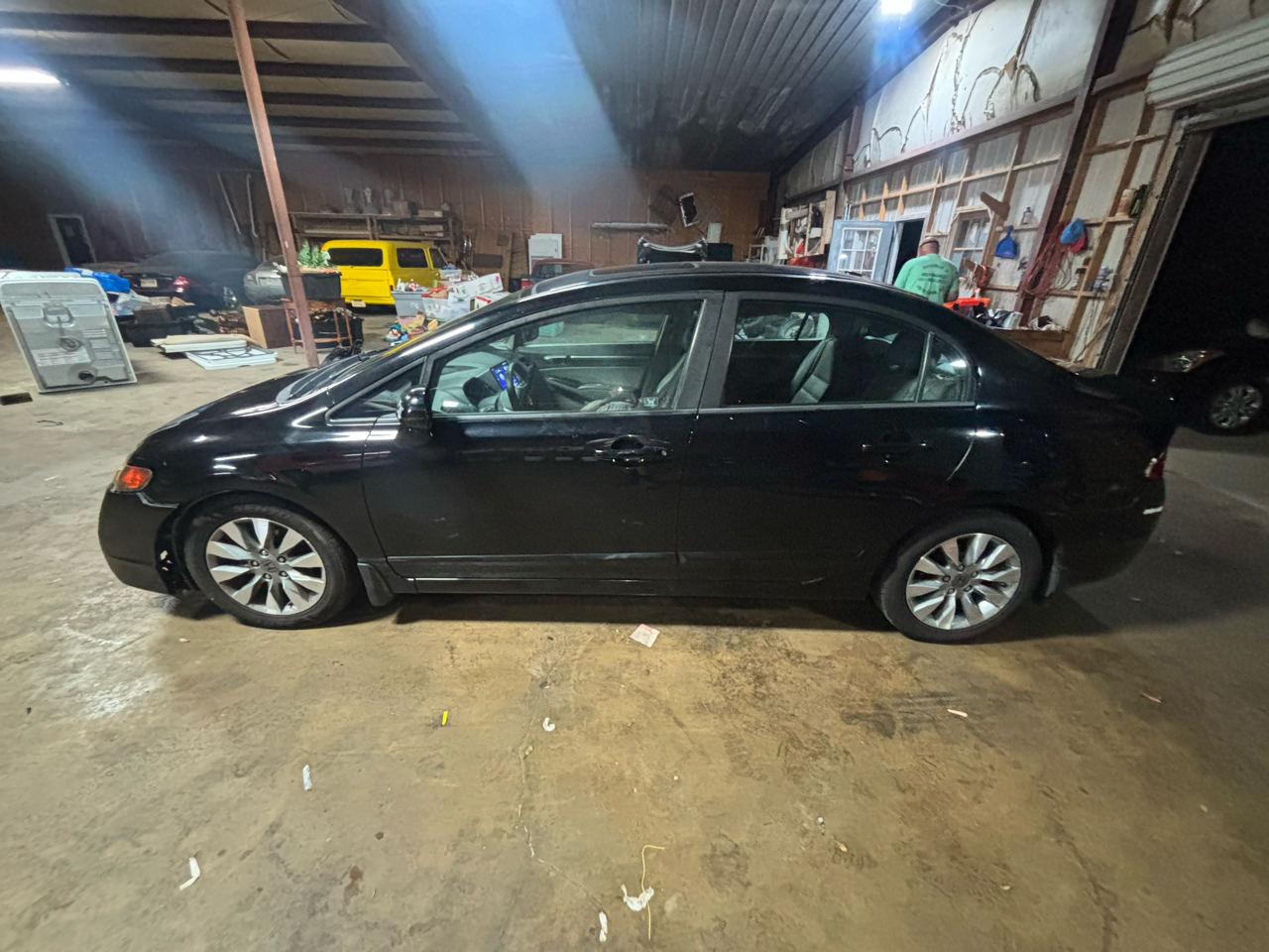 2011 Honda Civic EX-L Sedan 5-Speed AT