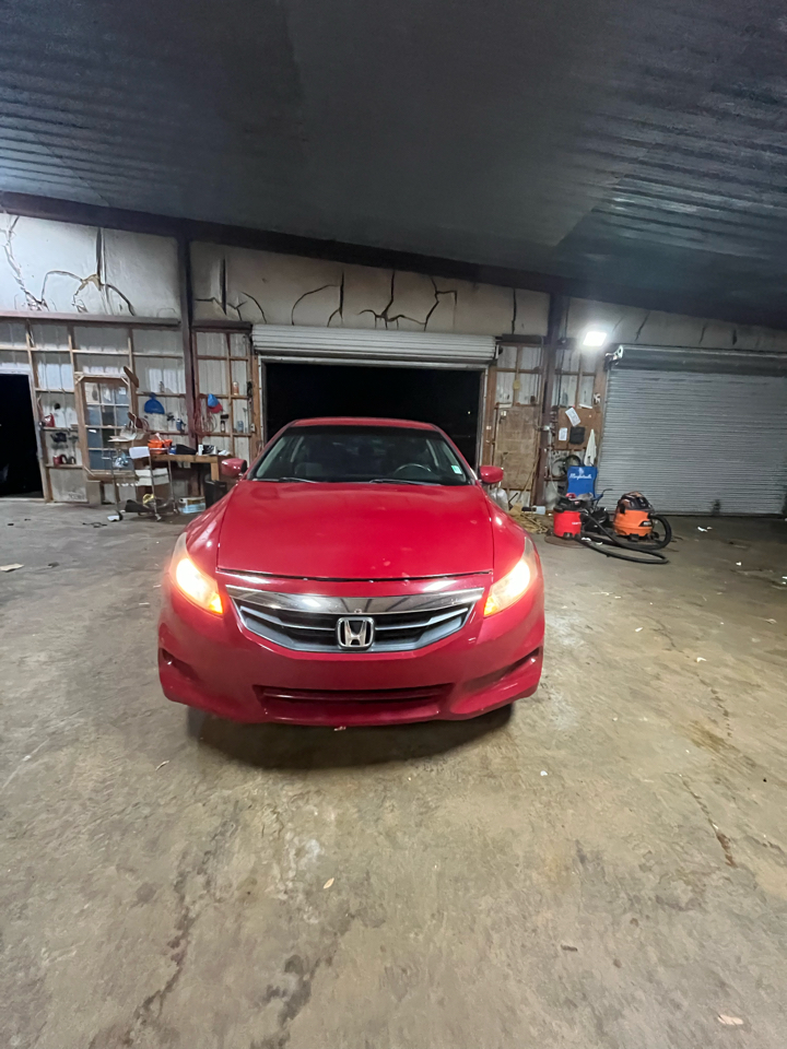 Honda Accord LX-S Coupe AT 2011 Honda Accord LX-S Coupe AT 2011