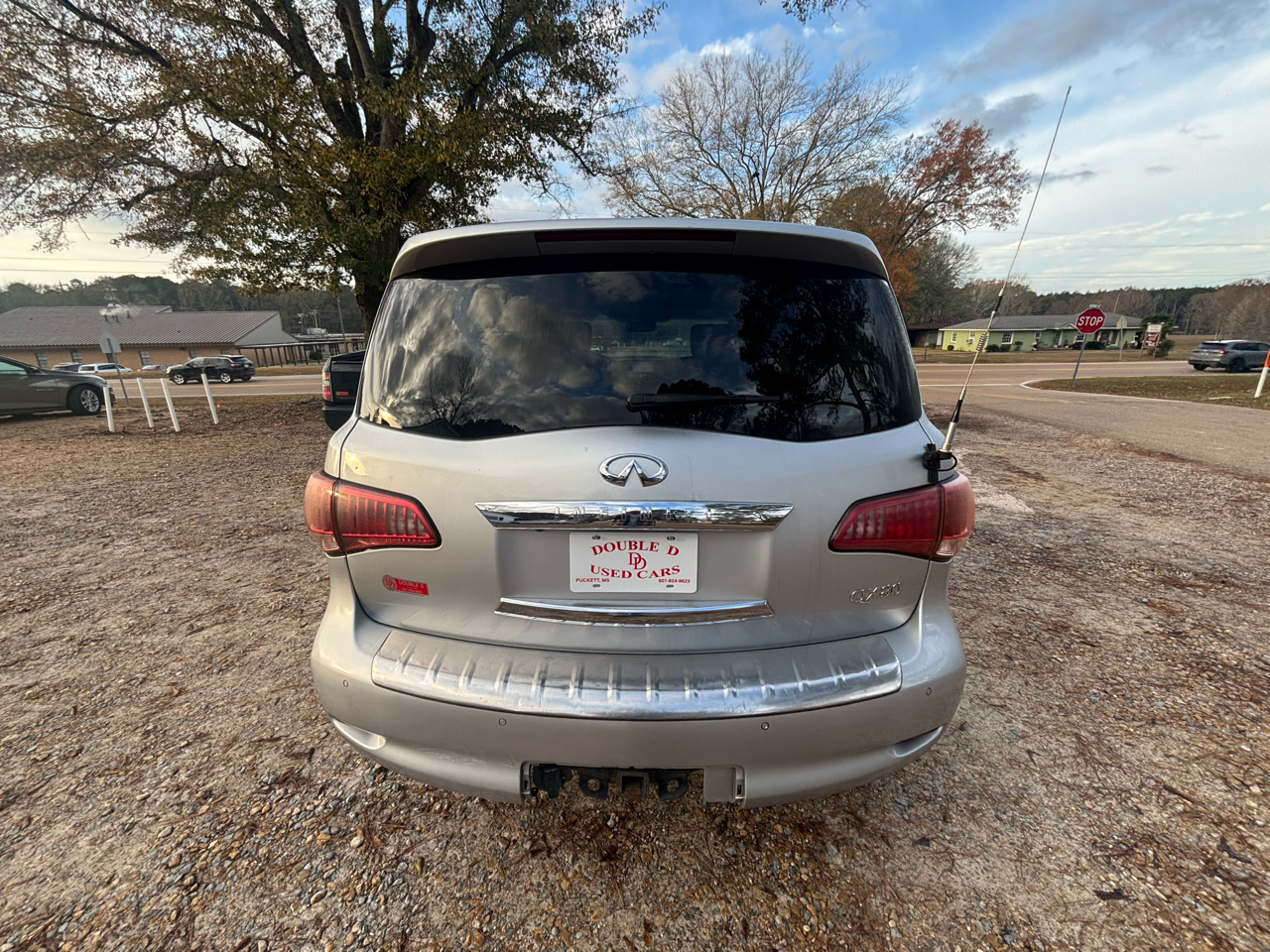 Infiniti QX80 2WD 4dr 2016